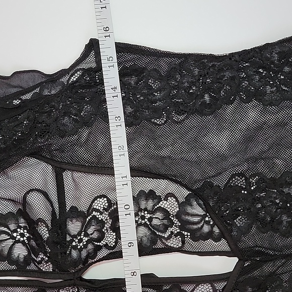 iCollection Sheer Lace Teddy bodysuit/ L. - Picture 5 of 12